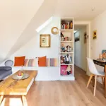 Harmonie Sous Elegance Au Marais