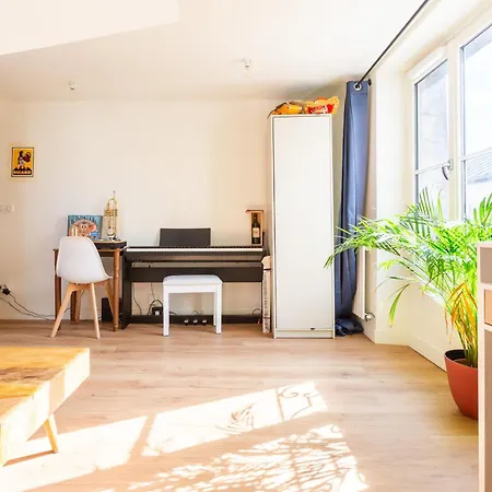 Harmonie Sous Elegance Au Marais Appartamento